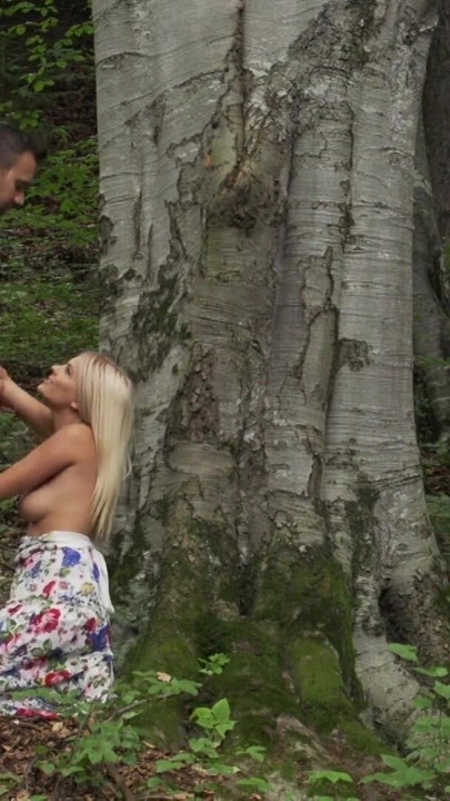 Spectacular moment from "Die geile Blonde Jamsine Milf wird Outdoor richtig heftig rangenommen"