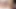 Gewellte MILf sitzt auf ihren knien und gibt blowy vor vergnügen