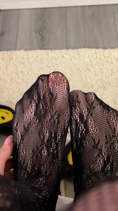 I think my legs look pretty good🥰 Do you like it?
