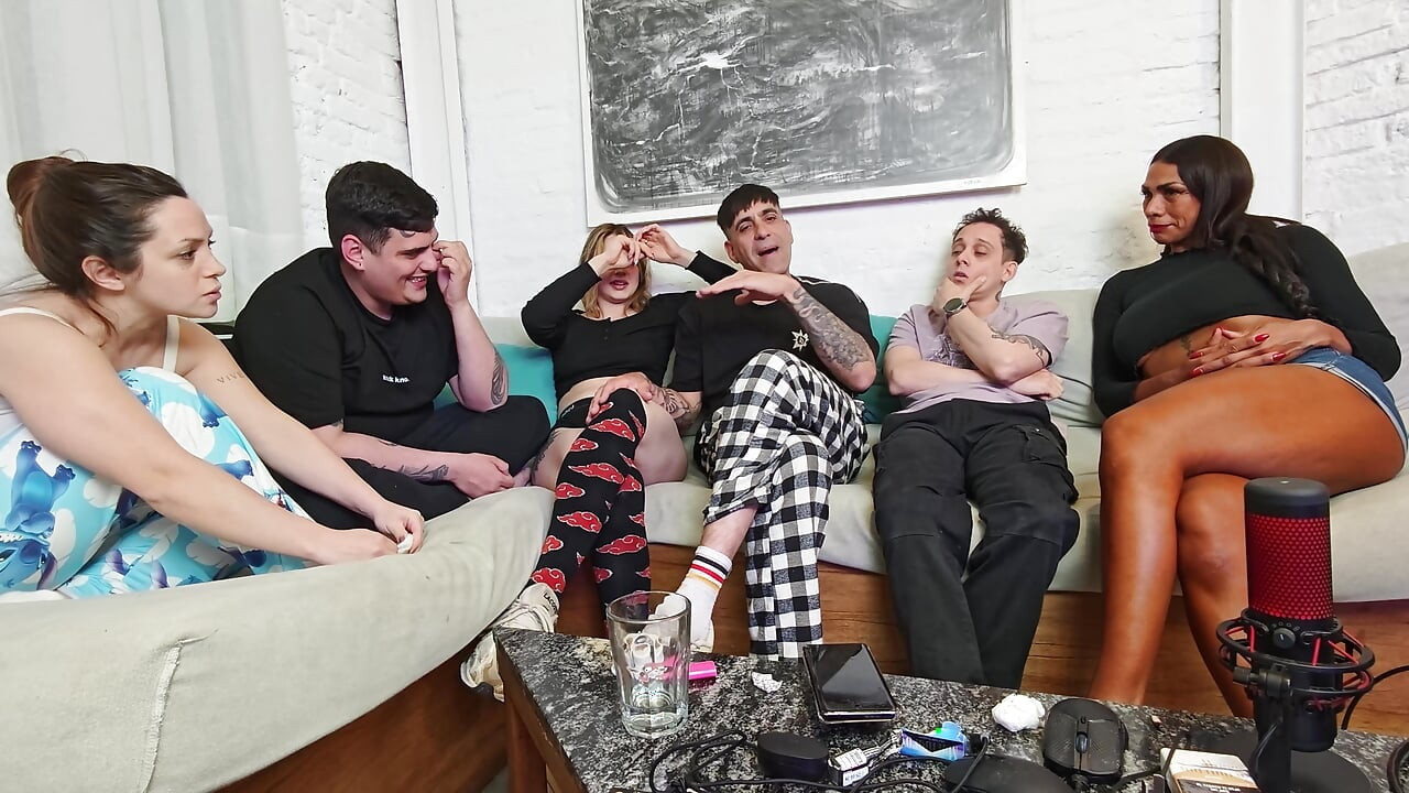 3 vs 3! Truth or dare? Game night with friends turns into amateur orgy!