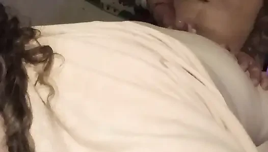Anisleigh williams wird doggystyle gefickt, stöhnen für veiwers