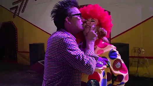 Zirkusclown BBW, Doppelpenetration, Wilder Ritt