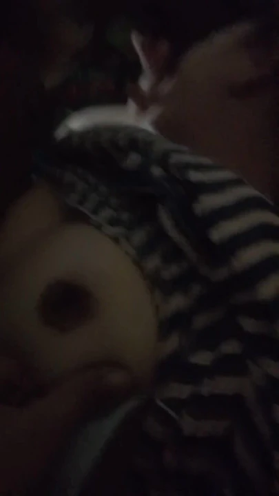 被邀请与继阿姨做爱有一个毛茸茸的阴户，舔到湿很美味 | 短片 1