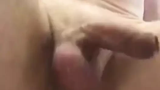 Doggie büyük anatomik olarak doğru yavru yapay penis ve cums alır