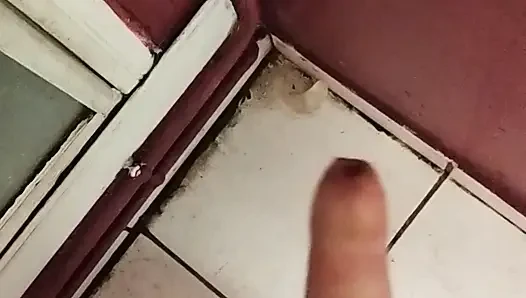 Kendimi parmaklıyorum
