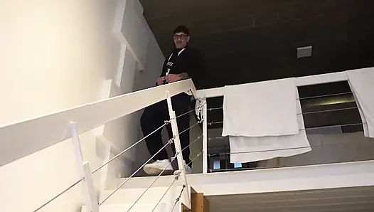 Don Bergolinni und das lesbische Erwachen der beiden Stiefschwestern Keila und MeltHoneyy