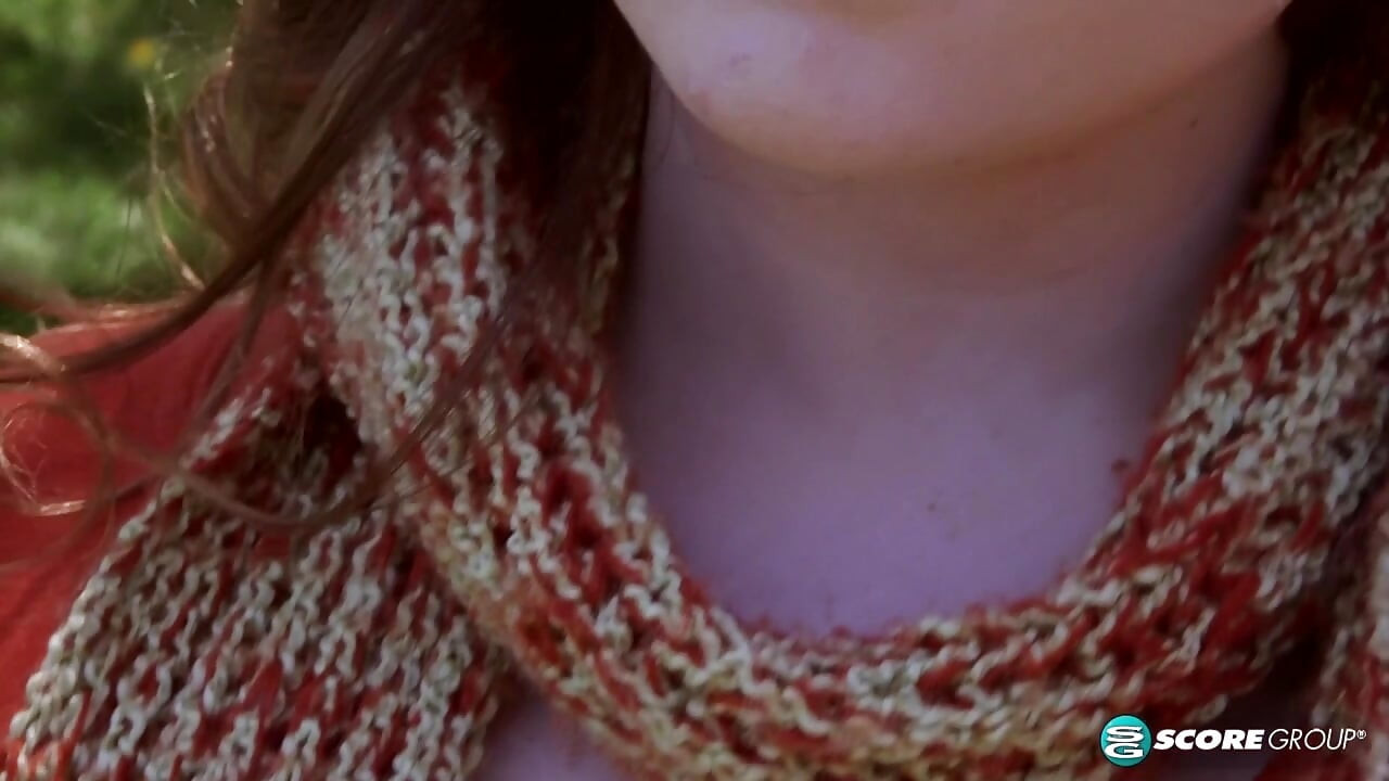 핫한 자위 세션으로 따뜻하게 해주는 매력적인 River Fox