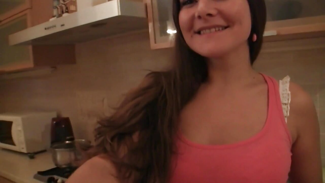 Amateur Stepsisters Have Fun in the Kitchen
