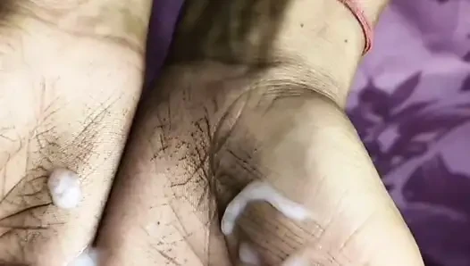 Ibu rumah tangga pantat besar India membutuhkan kontol setiap malam (6 kali muncrat?