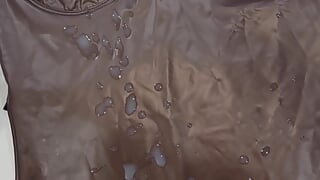 Cum in a latex dress