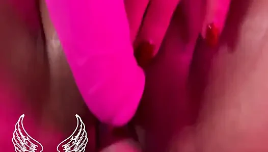 Eine Eingeölte Brasilianische Latina Wird Hart Gefickt Und Lässt Den Schwanz Spritzen