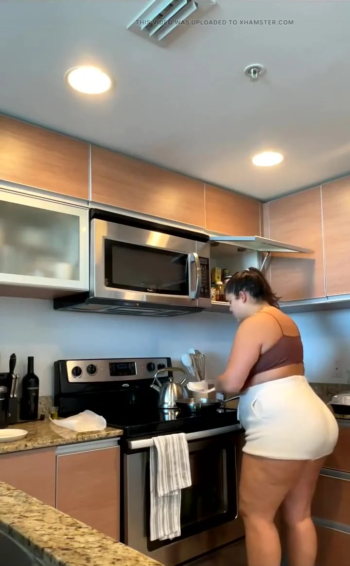 Dani Valentina ile canlı yayın