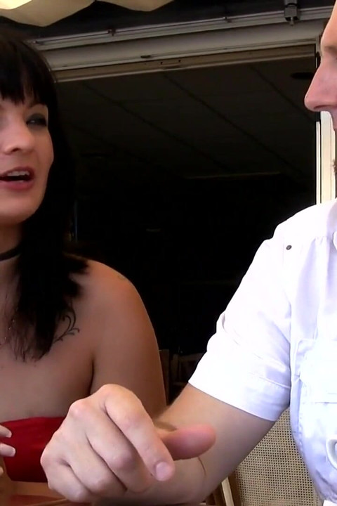 Luna Negra: Video Interview Sexy with Luna Negra