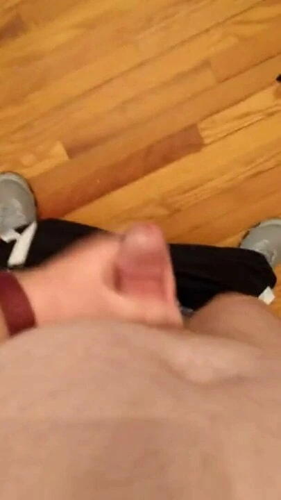 covered my floor in cum dazzlingcupcake7