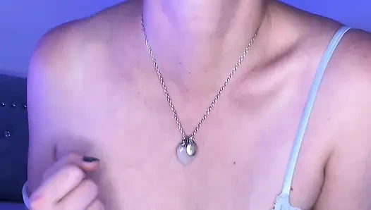 I Can’t Sleep So StepMommy Gave Me A Good JOI
