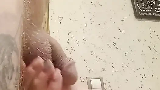 Blowjob jarak dekat dan sepongan air mani panas