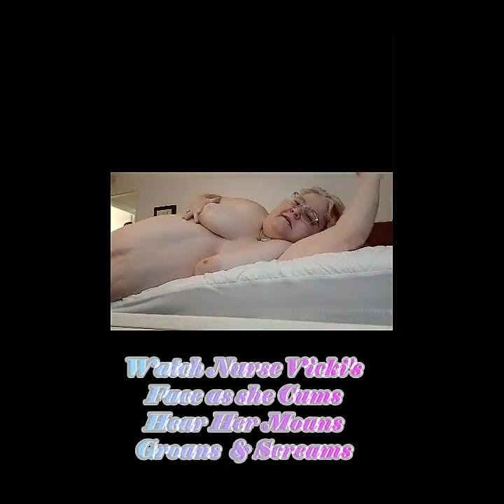 Medicinska sestra Vicki ima svršavanje po faci i zvuci kada svršava