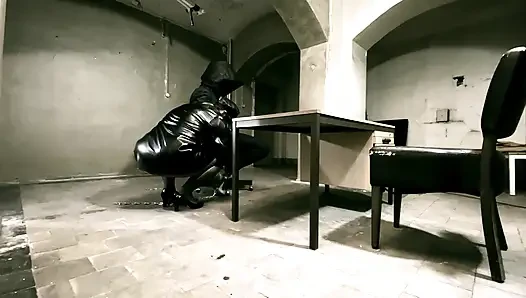 Domina, herrin, april - zelle 45 april gefängnis, teil 1