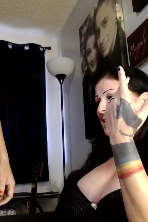 Strapon Can We Orgasm BF Pizza Arrives