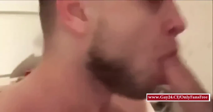 Fucking and sucking from a brutal amateur Russian bodybuilde