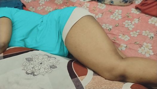 Hot Indian bhabi fuck by husband&#039;s step brother