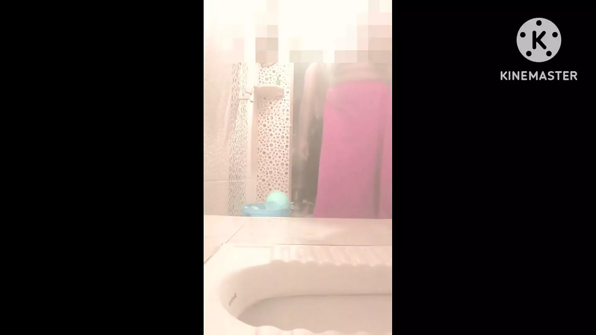 Meia-irmã e meio-irmão fazem sexo hardcore em banheiro, namorada indiana sexy