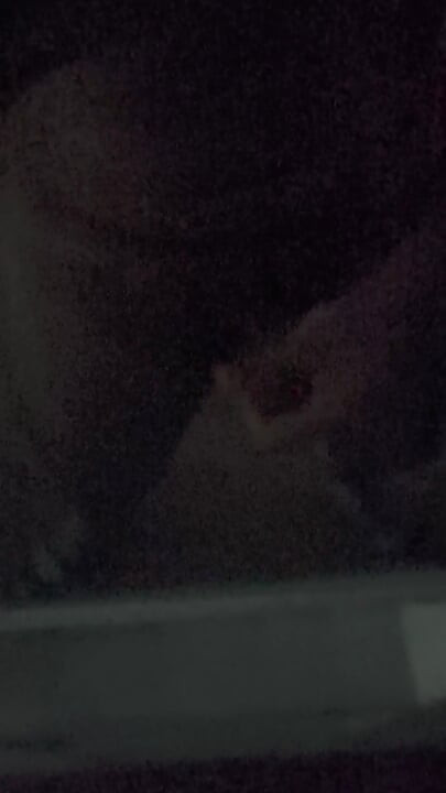 Masturbation in a dark environment I'm canceled come on