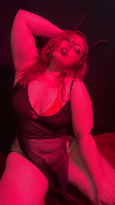BBW MILF Succubus Tease - Kinky Katie