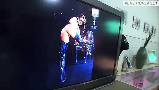 Büyük göğüsler - üçlü doktor