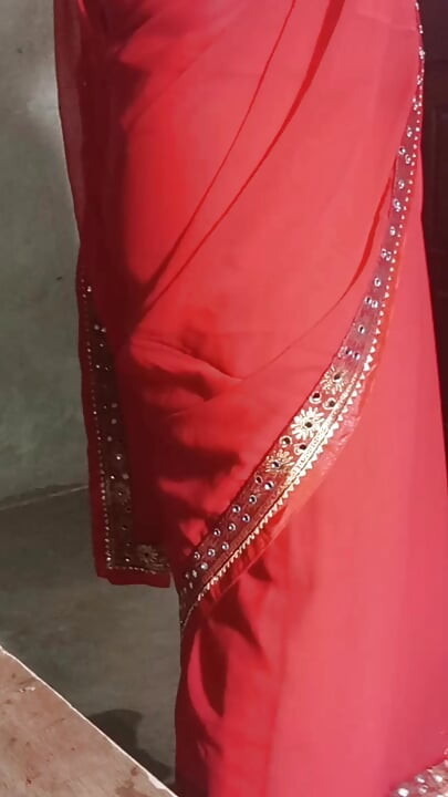 My bald stepbrother wants to fuck me in red saree