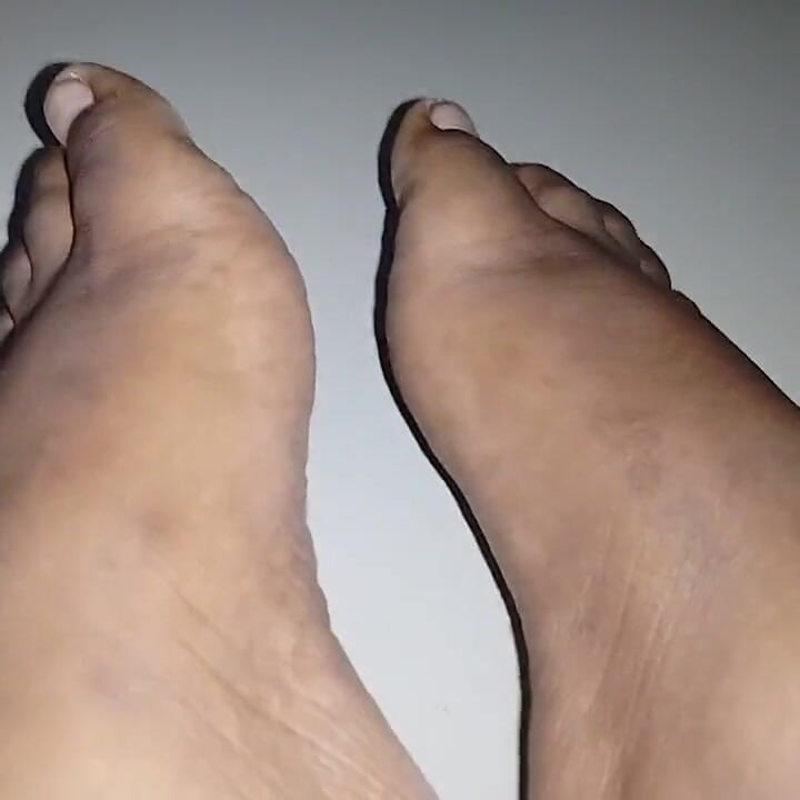Cute Hottie Blesses You with Her Flithy Feet for You to Lick Clean in Exchange for Your Financial Assets