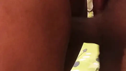 Butiful frauen, tante