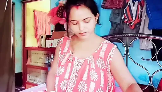 Komal's girlfriend sat on brother-in-law's clothes and started screaming, brother-in-law, you want to see your penis