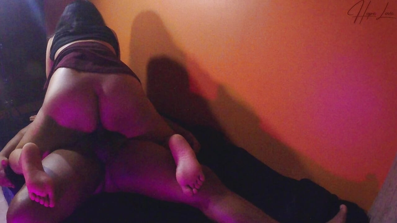 She Wanted To Ride A Big Cock After The Party