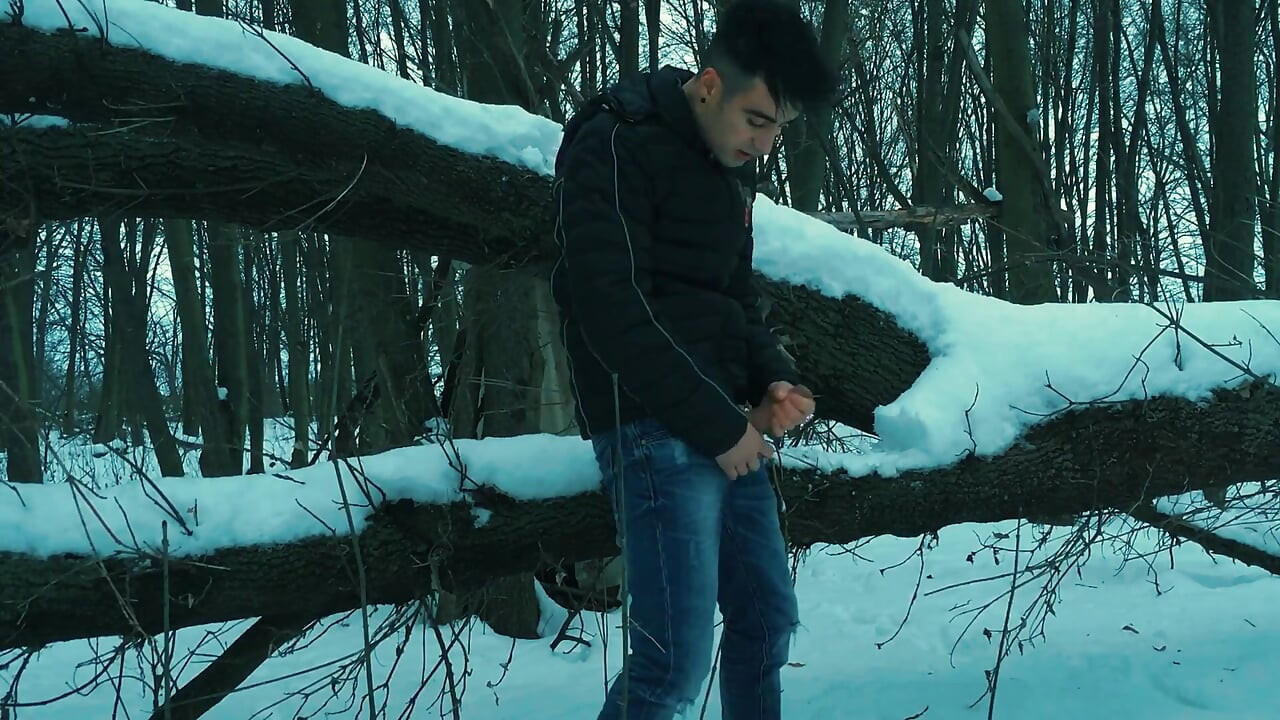 Winter Masturbando em Snowy Land duas vezes