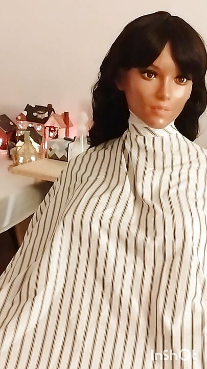 Nikki păpușa sexuală negresă adoră mare și neagră a lui Vinyl
