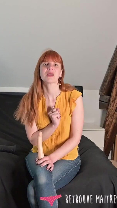 Vends-ta-culotte - Humiliating jerk off instructions by a beautiful French dominatrix | Clip 2