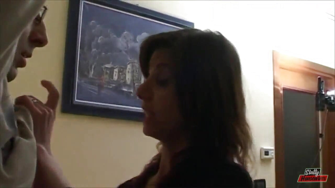 Hot brunette gives blowjob and fucked hard