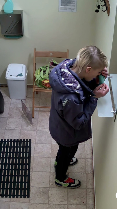 Czech Solarium 54: Blonde Young Woman Strips Down and Flashes Her Pussy