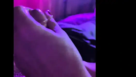 Sinnlicher pOV-meditiver handjob von Priesterin elara