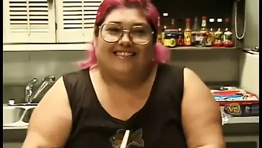 Nasty lard-bucket with pink hair SinDee Williams put a halter upon handsome dude on her worktop