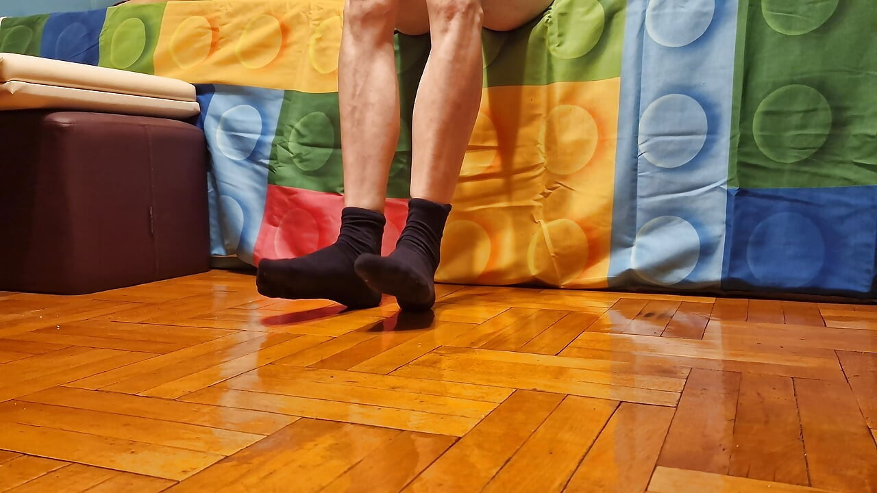 Sasha Earth foot fetish homemade