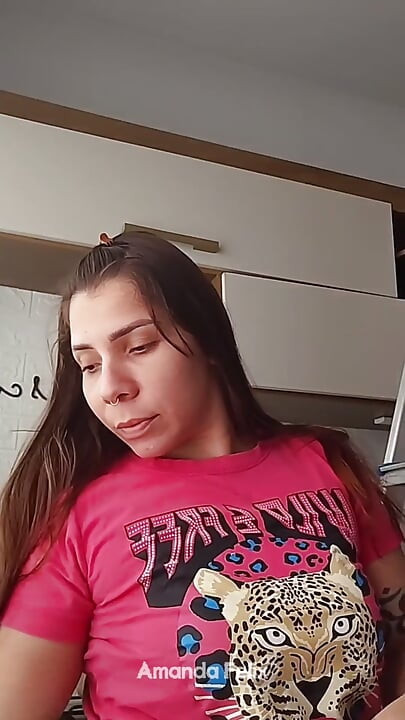 Velký zadek, nezbedná žena v domácnosti vás řídila divokou touhou