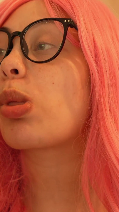 I’ll Show You How I Usually Eat; I’m so Happy Because the Food Is Delicious-it Gives My Face an Orgasm, and I Make Silly Face