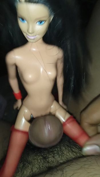 Barbie Dalila de pelo negro con medias