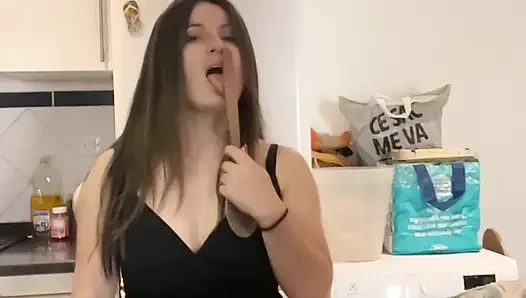 Solo in the Kitchen - I Play with the Spoon