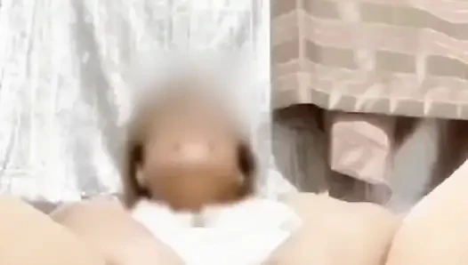 Boso kay tita na nagsasarili
