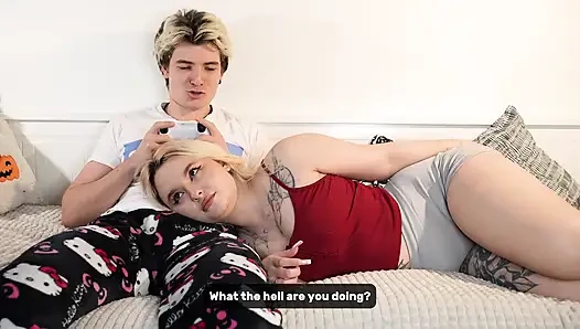 Step-sister Fucked Me so Hard She Almost Broke the Bed