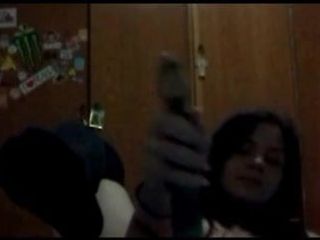 गर्म काले बाल वाली में मोज़ा masturbates पर स्काइप (ऑडियो के साथ)
