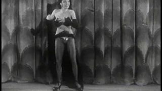Sensacional tormenta sandra en acción - vintage burlesco